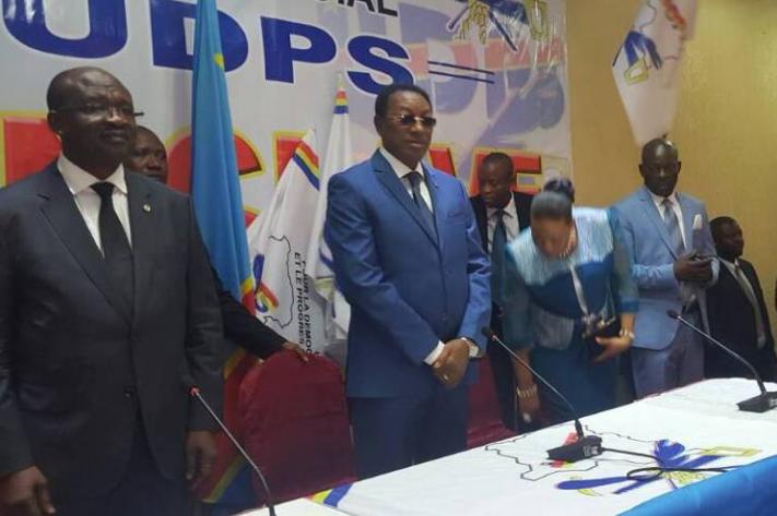 Législative en RDC : L’UDPS/Tshibala nie avoir déposé une liste de candidats à la CENI et menace de porter plainte contre Denis Kadima