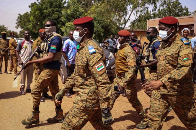 Burkina Faso : de hauts responsables de l’armée aux arrêts après une tentative de coup d’Etat contre le capitaine Ibrahim Traoré