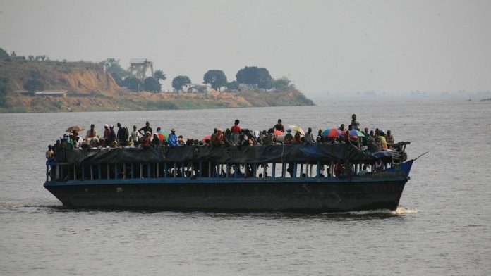 Nouveau drame en RDC : encore des Congolais périssent dans le naufrage d’une autre balenière sur le lac Mai-Ndombe