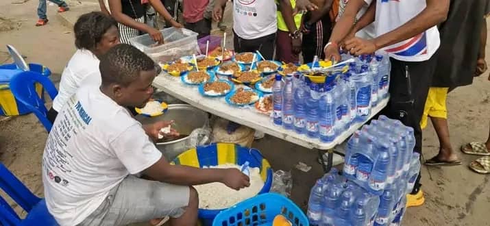 Kinshasa : ce geste de coeur de la fondation TATETE aux démunis, sans-abris et enfants de la rue