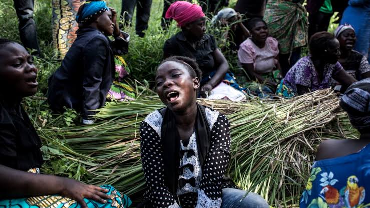 RDC : à Beni, après un massacre de 10 civils par les terroristes ADF, l’administrateur militaire avoue qu’il pensait que les alertes de la population étaient des poissons d’avril