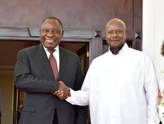 Diplomatie : après avoir embrassé Kigali, l’Afrique du Sud engagée en RDC au sein de la SADC se tourne vers Kampala puis s’éloigne de plus en plus de Kinshasa