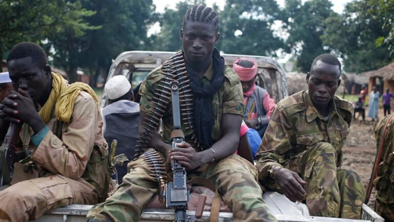 Faiblesse de l’État en RDC : après le M23 au Nord-Kivu, des rebelles centrafricains ont pénétré 2 territoires du Bas-Uélé